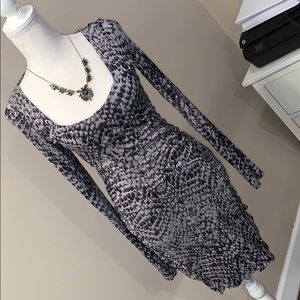 Velvet size medium print dress w some ruching